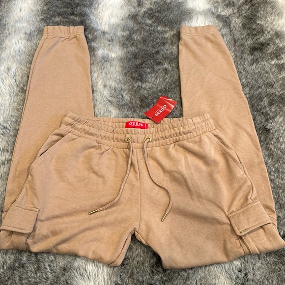 Guess joggers - Picture 1 of 5